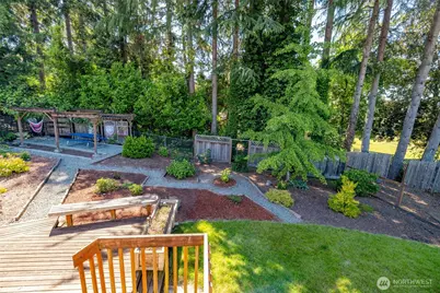 801 N Waugh Road, Mount Vernon, WA 98273 - Photo 34