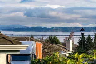 2108 Creekside Cir, Anacortes, WA 98221 - Photo 30