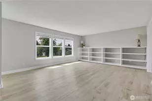 137 Wayne Ave, Pacific, WA 98047 - Photo 6