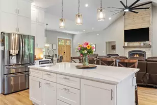 39456 Mountain Park Dr E, Roy, WA 98580 - Photo 8
