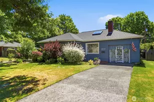 2219 Washington Way, Longview, WA 98632 - Photo 1