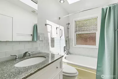 2219 Washington Way, Longview, WA 98632 - Photo 18