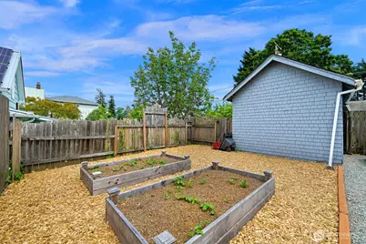 905 E Maple Street, Bellingham, WA 98225 - Photo 30