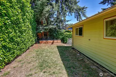 5929 Fern Avenue NE, Bremerton, WA 98311 - Photo 12