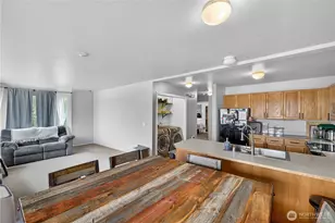 320 SE Barrington Dr, Oak Harbor, WA 98277 - Photo 10