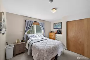 320 SE Barrington Dr, Oak Harbor, WA 98277 - Photo 12