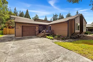 2424 W 12th St, Port Angeles, WA 98363 - Photo 1