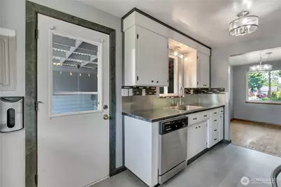109 Pacific Avenue S, Pacific, WA 98047 - Photo 8