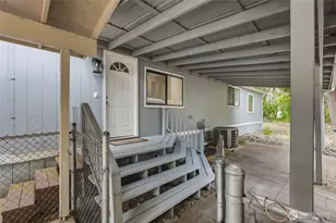 601 166th St Ct E, Spanaway, WA 98387 - Photo 4