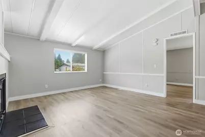 601 166th Street Ct E, Spanaway, WA 98387 - Photo 10