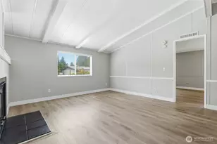 601 166th St Ct E, Spanaway, WA 98387 - Photo 10