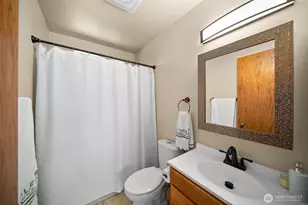 813 NE 12th St, East Wenatchee, WA 98802 - Photo 22