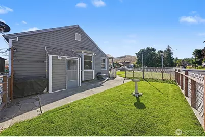 204 E Street SW, Ephrata, WA 98823 - Photo 24