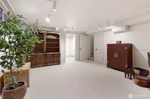1871 40th Ave E, Seattle, WA 98112 - Photo 24