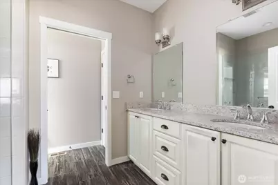 1720 SW Waterside Court, Oak Harbor, WA 98277 - Photo 10