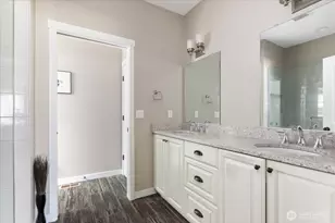 1720 SW Waterside Ct, Oak Harbor, WA 98277 - Photo 10