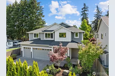 1226 178th Street SW, Lynnwood, WA 98037 - Photo 2