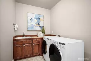 2098 211th Pl SE, Sammamish, WA 98075 - Photo 22