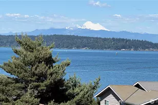 639 E Beacon View Dr, Oak Harbor, WA 98277 - Photo 38