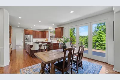 24128 NE 1st Place, Sammamish, WA 98074 - Photo 10