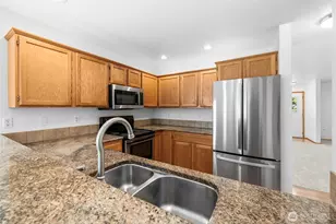 2609 C Ave, Anacortes, WA 98221 - Photo 10