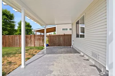 2310 193rd Street E, Spanaway, WA 98387 - Photo 32