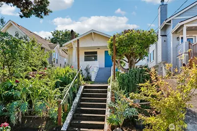 4055 Latona Avenue NE, Seattle, WA 98105 - Photo 2