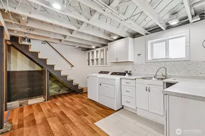 4055 Latona Avenue NE, Seattle, WA 98105 - Photo 20