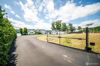 2207 Dike Road, Woodland, WA 98674 - Photo 38