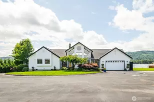2207 Dike Rd, Woodland, WA 98674 - Photo 2