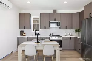 9321 Marcus Ave S, Seattle, WA 98118 - Photo 12