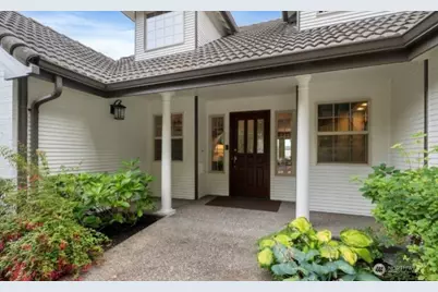 11618 Jennifer Court E, Puyallup, WA 98374 - Photo 2