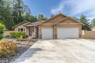 4000 NE Breakwater Ct, Bremerton, WA 98311 - Photo 2