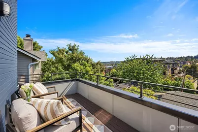 3045 21st Avenue W #C, Seattle, WA 98199 - Photo 18