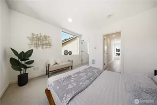 3045 21st Ave W, Seattle, WA 98199 - Photo 10