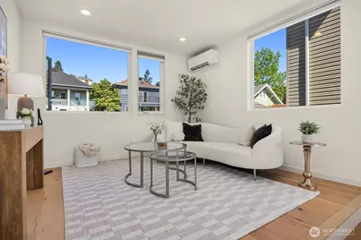 3045 21st Avenue W #C, Seattle, WA 98199 - Photo 4