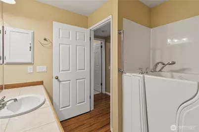 3941 226th Place SE #103, Issaquah, WA 98029 - Photo 16