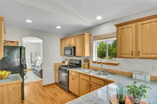 11024 Meridian Pl W, Everett, WA 98204 - Photo 6