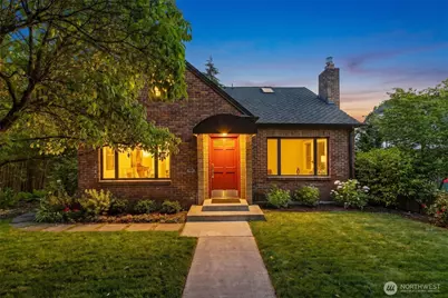 3033 45th Avenue SW, Seattle, WA 98116 - Photo 1