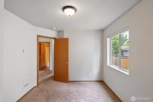 4909 Bowwood Cir NE, Bremerton, WA 98310 - Photo 20
