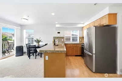 2433 NW 59th Street #202, Seattle, WA 98107 - Photo 8