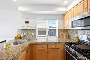 2433 NW 59th St, Seattle, WA 98107 - Photo 14