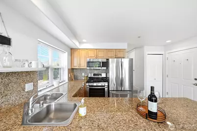 2433 NW 59th Street #202, Seattle, WA 98107 - Photo 12