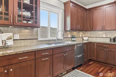 1125 Lake Washington Boulevard S, Seattle, WA 98144 - Photo 6