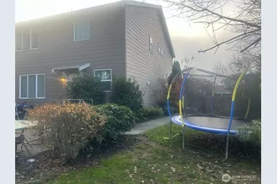 437 20th Street NW, Puyallup, WA 98371 - Photo 2