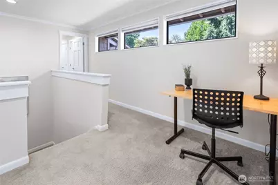 17521 NE 38th Court #B10, Redmond, WA 98052 - Photo 30
