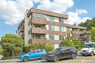 3421 SW Roxbury Street #308, Seattle, WA 98126 - Photo 2