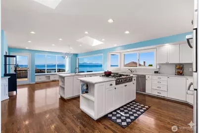 7723 168th Place SW, Edmonds, WA 98026 - Photo 10