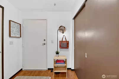 4020 Aurora Avenue N #305, Seattle, WA 98103 - Photo 4