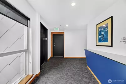 4020 Aurora Avenue N #305, Seattle, WA 98103 - Photo 24